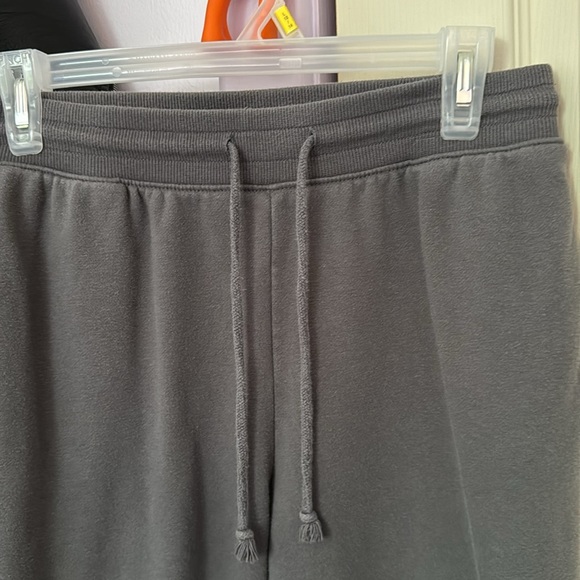 Wild Fable Gray Sweatpants - Picture 2 of 7